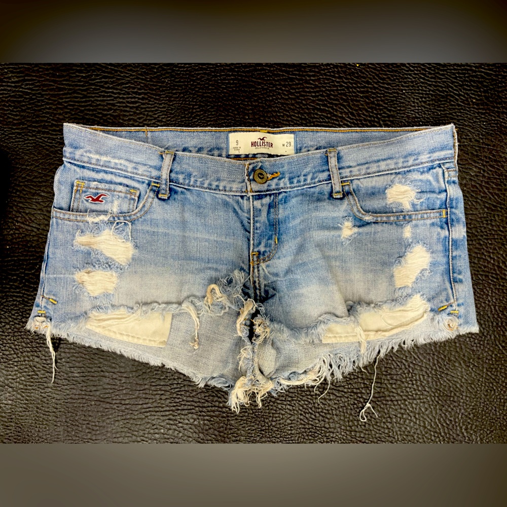 Hollister Hco Lowrise Distressed Shorts 9